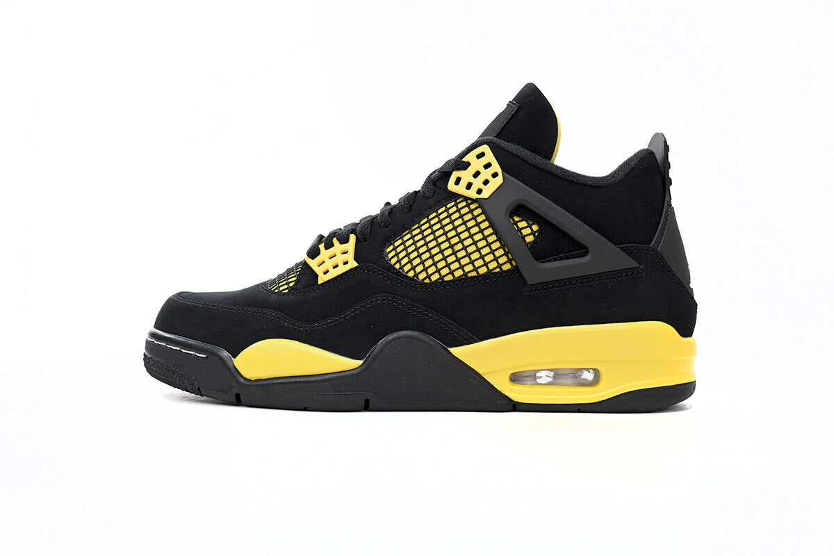 Air Jordan 4 Retro Thunder Reps Sneaker DH6927-017