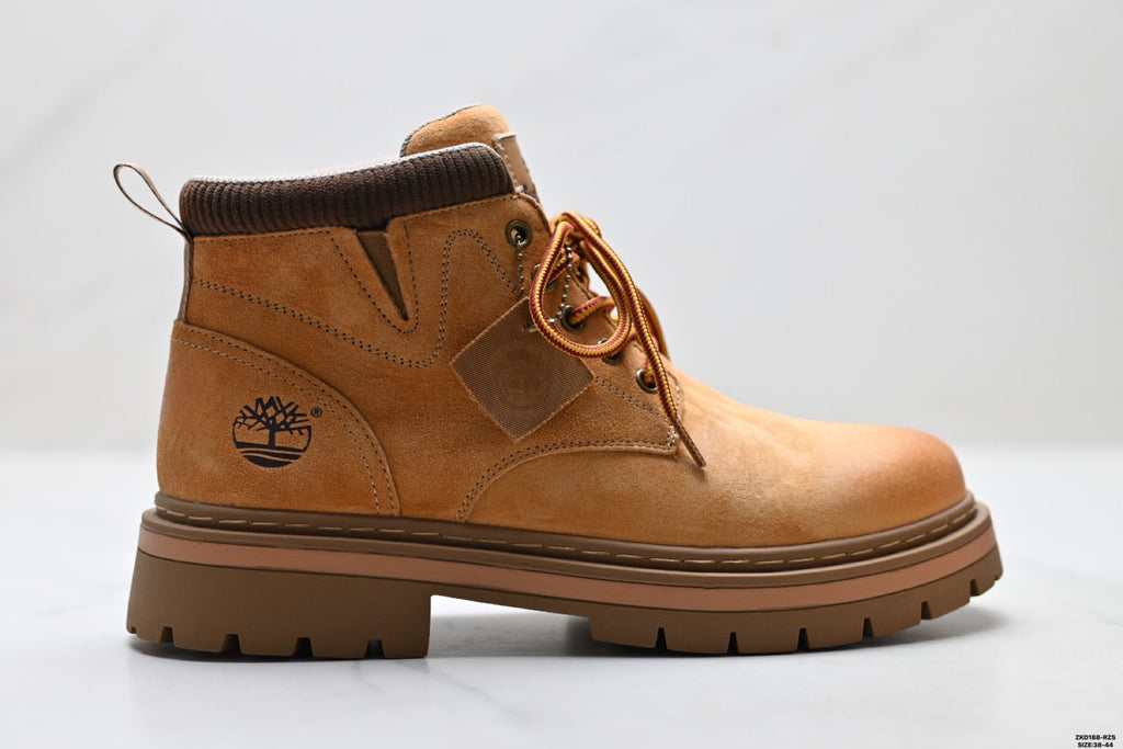 Timberland Wheat Classic Chukka Boot