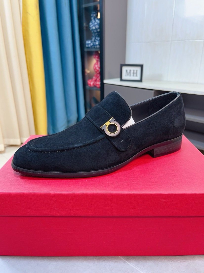 Salvatore Ferragamo Gold-Buckle Loafers
