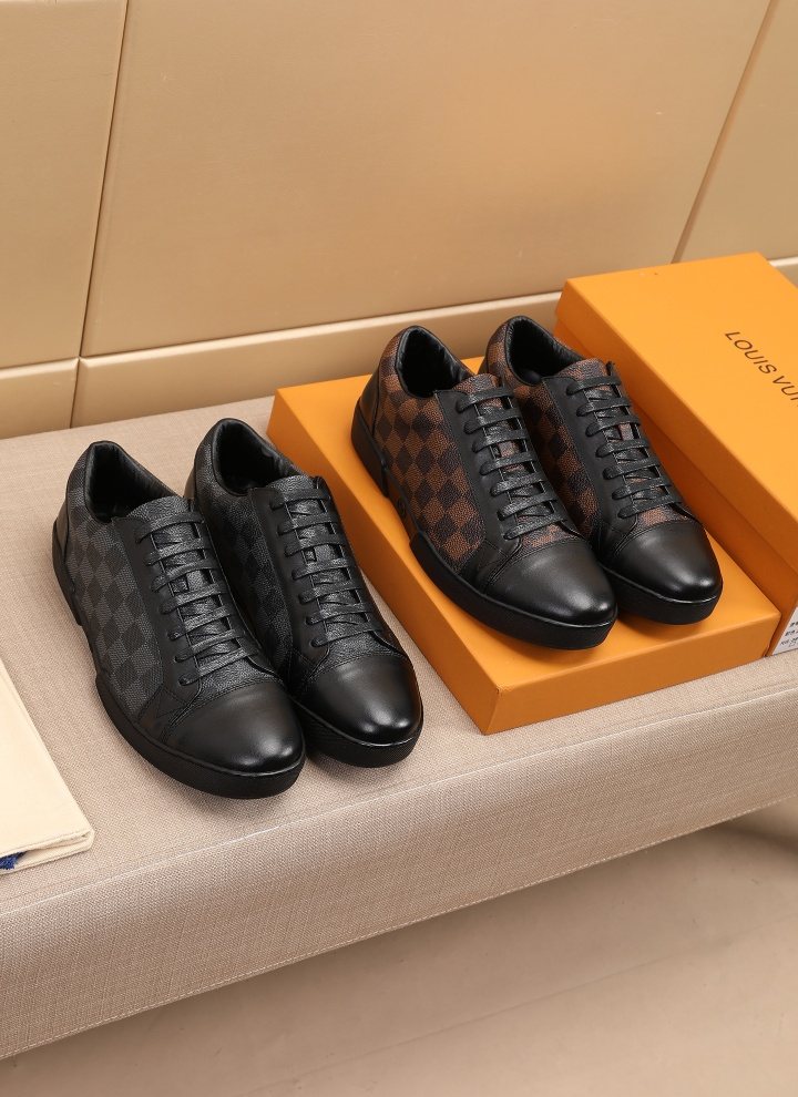 Louis Vuitton Checkered Leather Low-Top Sneakers
